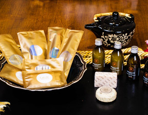 金色年华B款酒店一次性用品星级套装