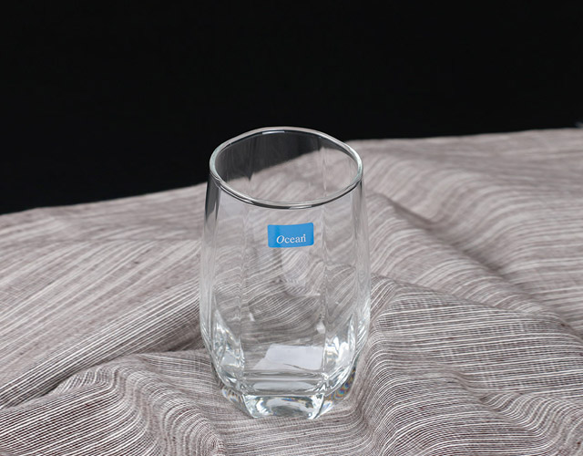 大肚几何杯
