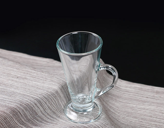 V形手把杯